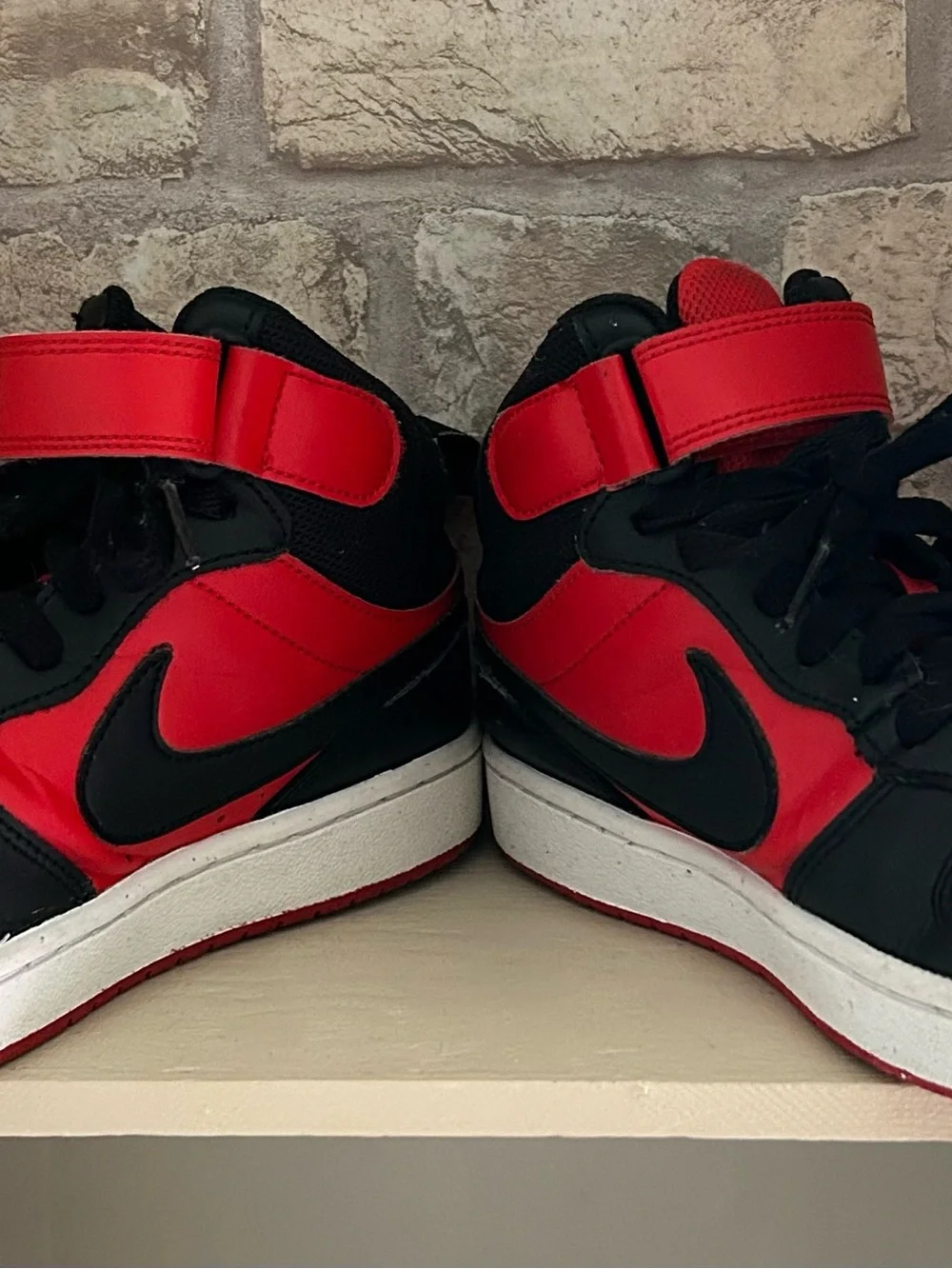Nike Court Borough Mid 2 GS Black Red Bred Sneakers Youth Strap High Top